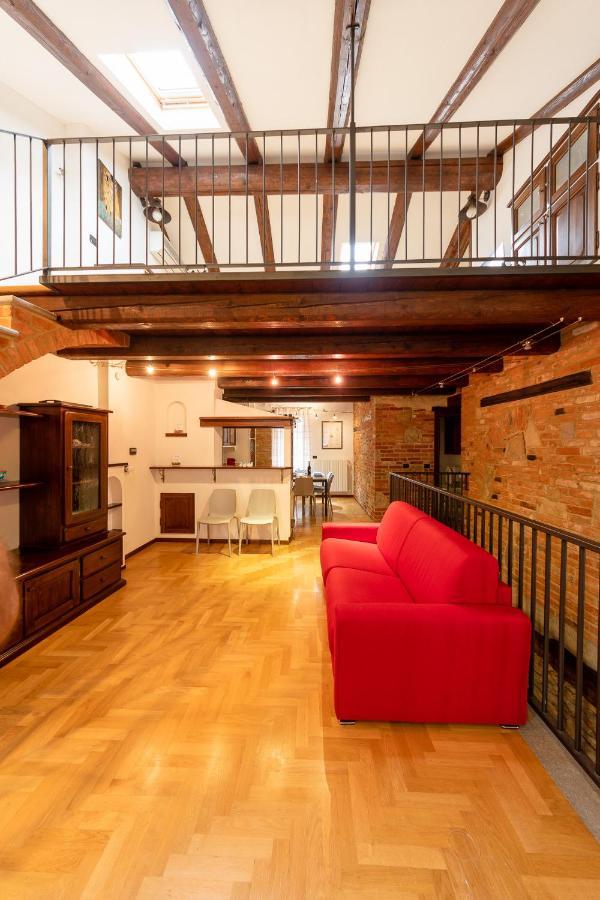 La Morra Flats Daire Dış mekan fotoğraf